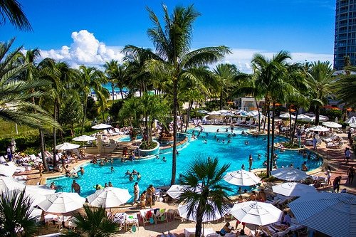 loews pool